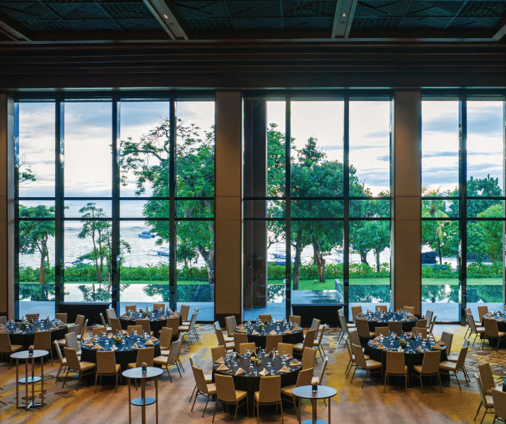 All inclusive hotels in Bali offering comfortable accommodations, dining packages, resort activities, and convenient amenities for a stress-free tropical getaway.