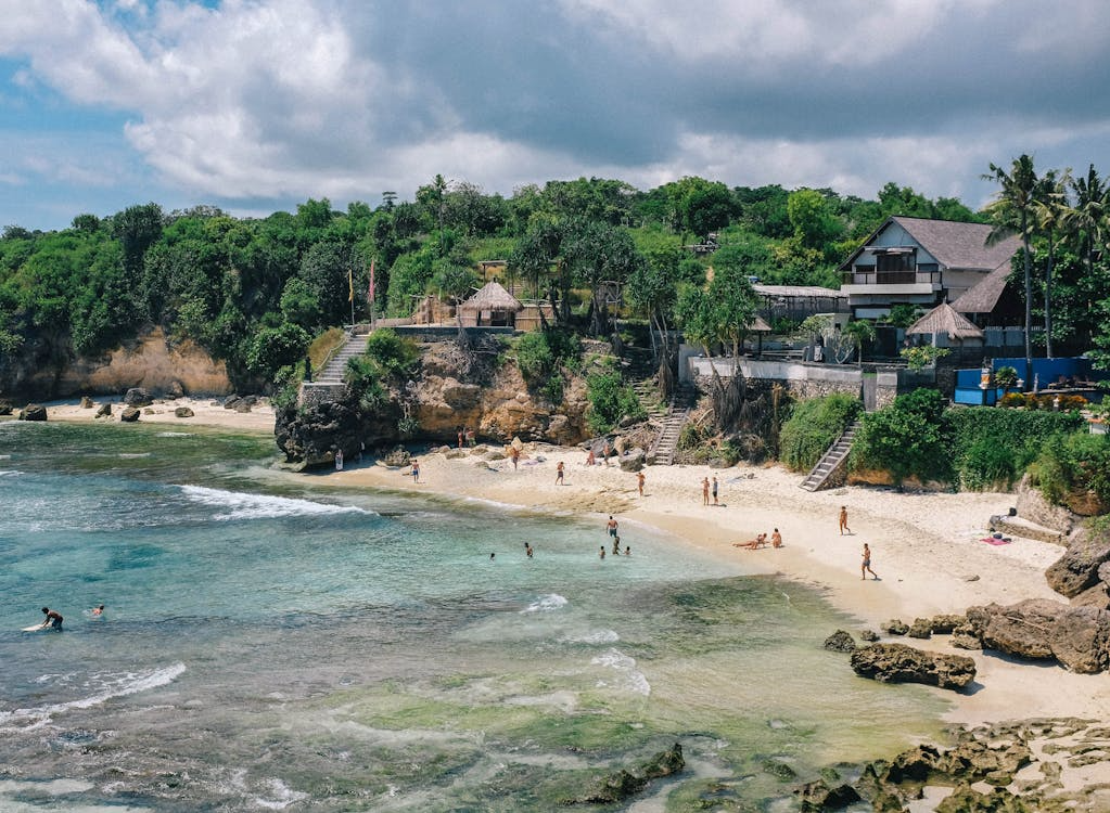 Travelers following a Bali itinerary that combines relaxation, adventure, and sightseeing, with visits to iconic destinations across the island.