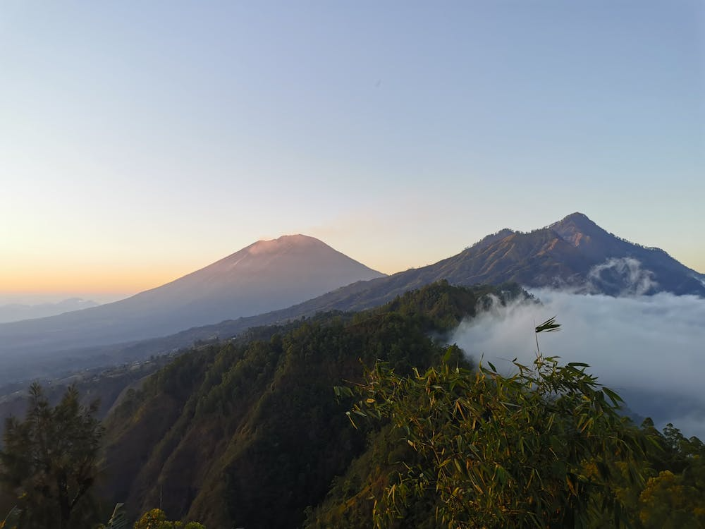 Bali volcano landscapes featuring dramatic mountain scenery, volcanic peaks, and breathtaking viewpoints that showcase the island’s natural beauty and geological history.