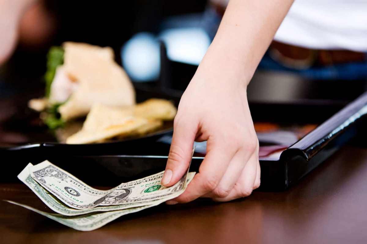 bali travel tips – Understand the Local Tipping Culture
