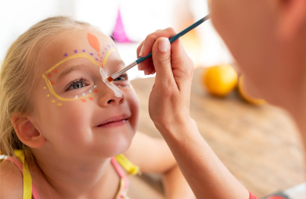 Parents and children enjoying a relaxing stay at family-friendly hotels with safe play areas, family suites, and convenient amenities for all ages.