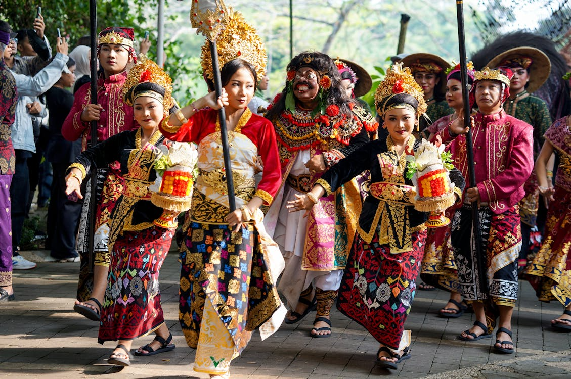 Festivals in Bali showcase vibrant cultural traditions, colorful ceremonies, traditional performances, and community celebrations that highlight the island’s rich heritage.