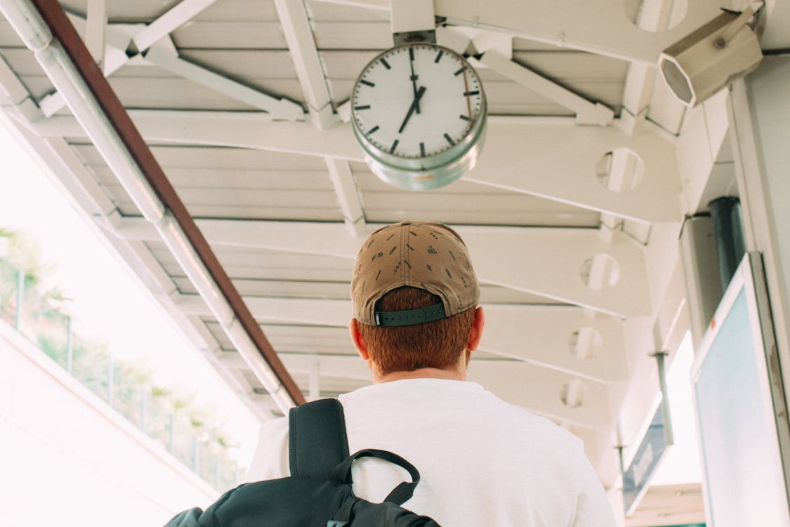 Travelers learning about getting around Bali while visiting beaches, cultural attractions, and local villages using convenient and flexible transport solutions.