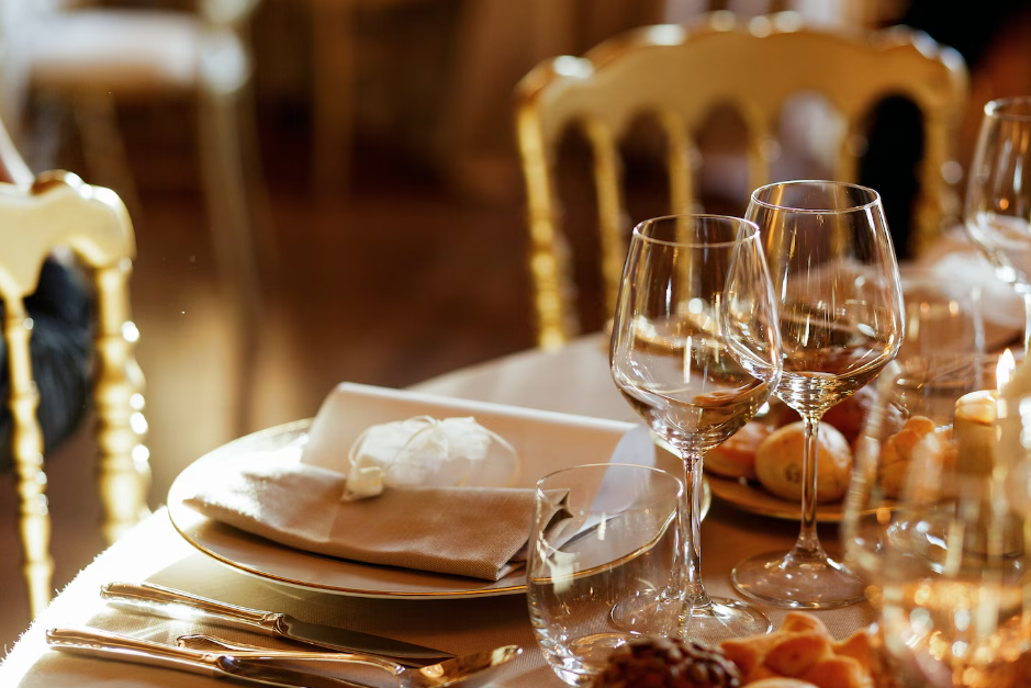 Luxury restaurants in Bali offering fine dining experiences, gourmet cuisine, elegant interiors, and breathtaking views of the island’s coastline and landscapes.