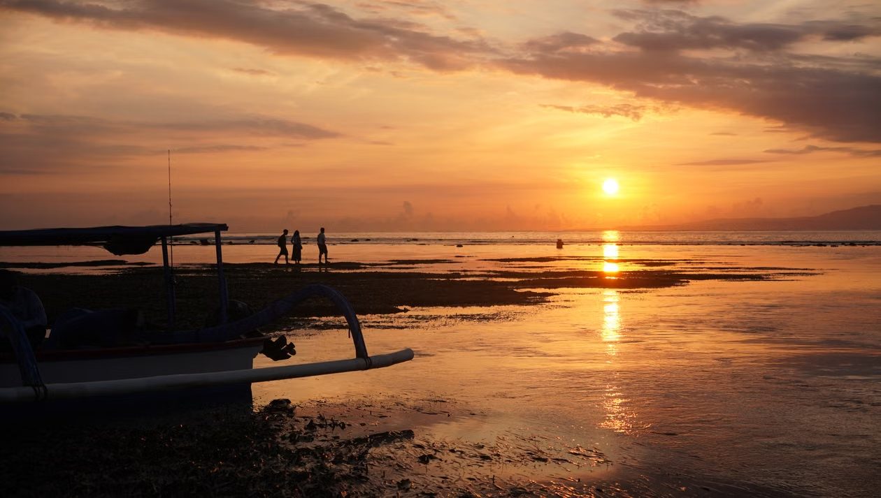 bali in october – Rainfall and the Wet-Season Transition