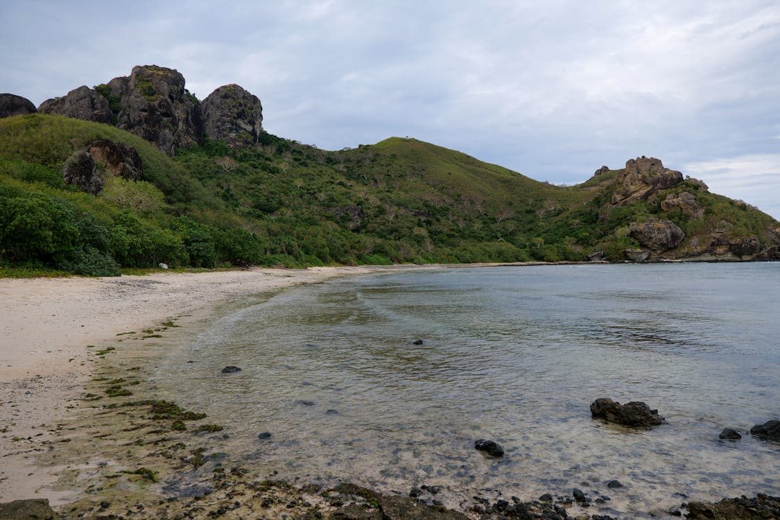 巴厘岛最美海滩 – 6. 巴兰甘海滩（Balangan Beach）